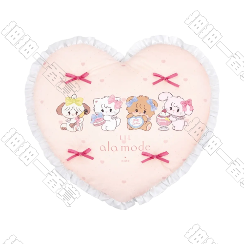 日版 心型荷葉邊抱枕